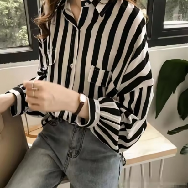 1pcs Woman Spring Autumn Stripe Shirts Lady Casual Long Sleeve Turn-down Collar Loose Shirt Female Chiffon Temperament Tops 